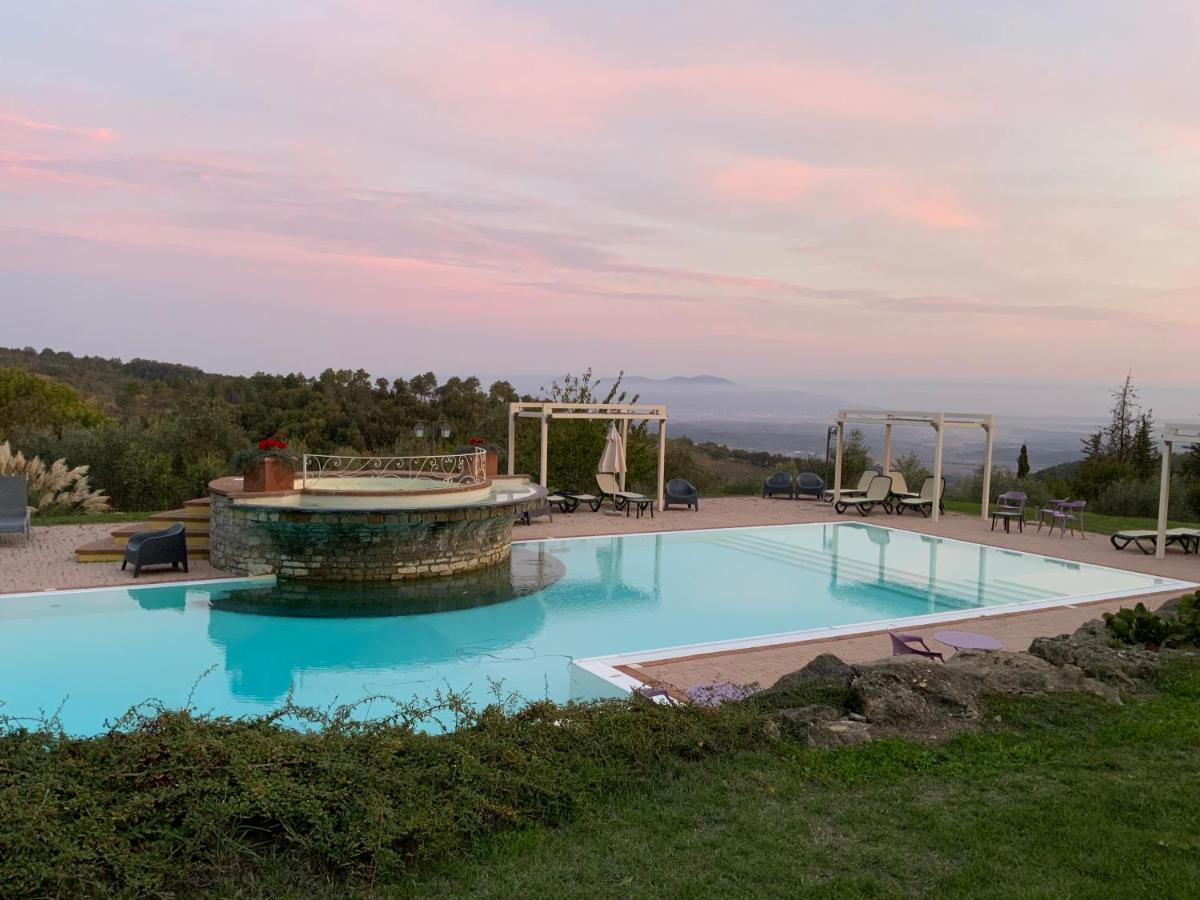 Villa Le Polle Di Meletro Chianni Luaran gambar