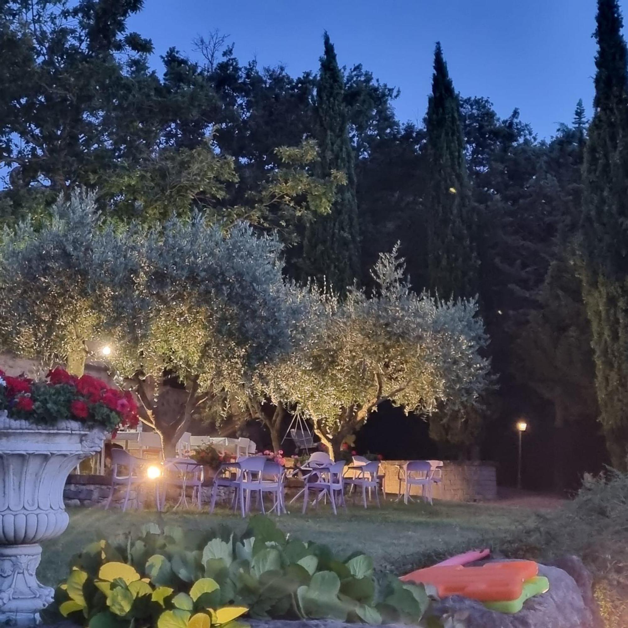 Villa Le Polle Di Meletro Chianni Luaran gambar